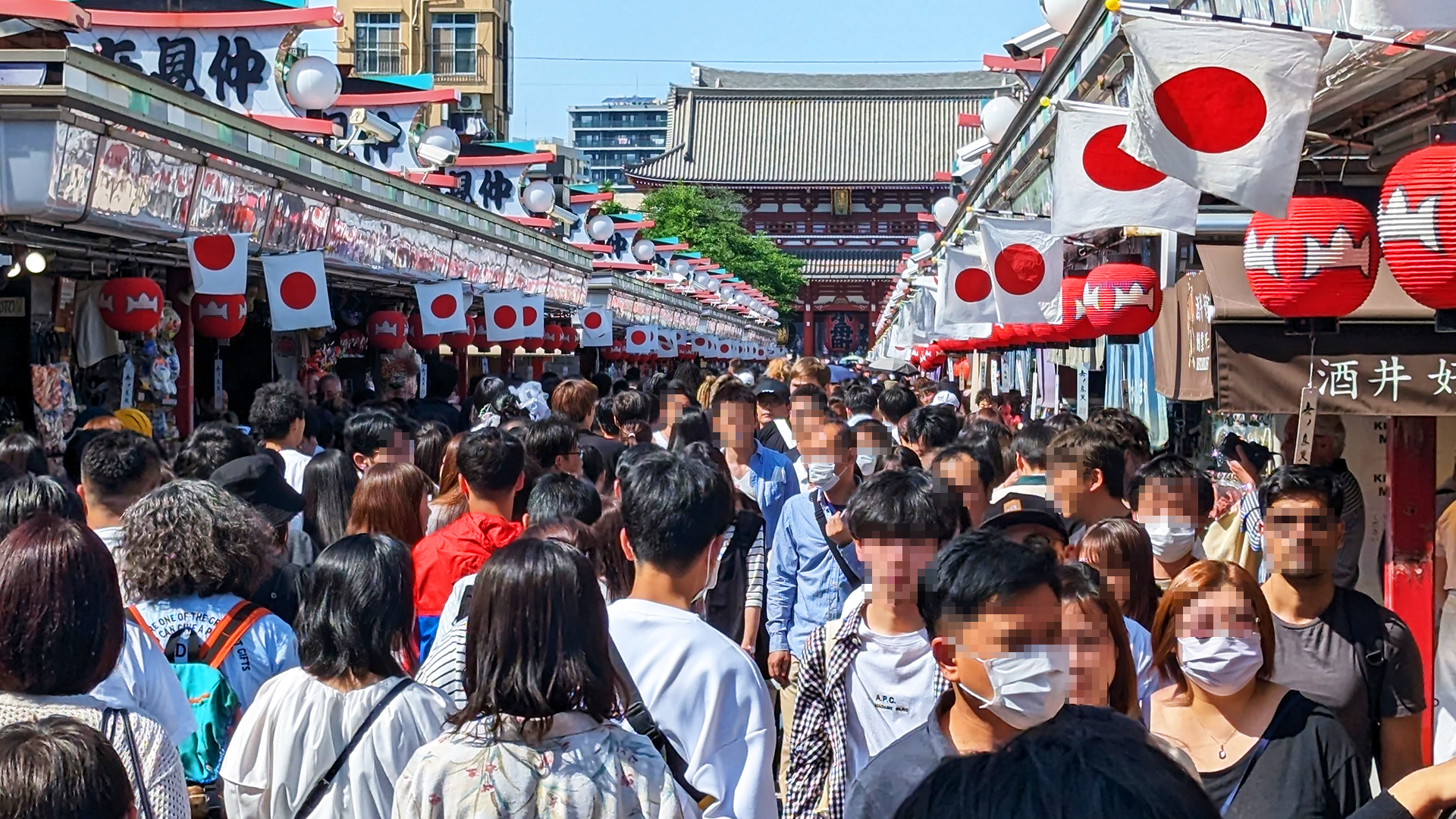 Nakamise street, highly crowded with tourists